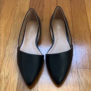 Women’s sz6 black pleather flats NEW